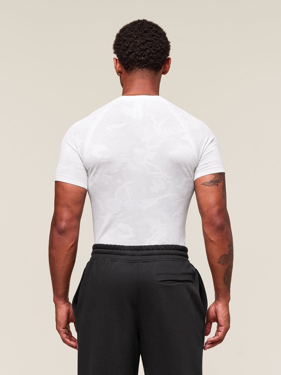 Gymshark Geo Seamless T-Shirt — White/Light Grey — 2