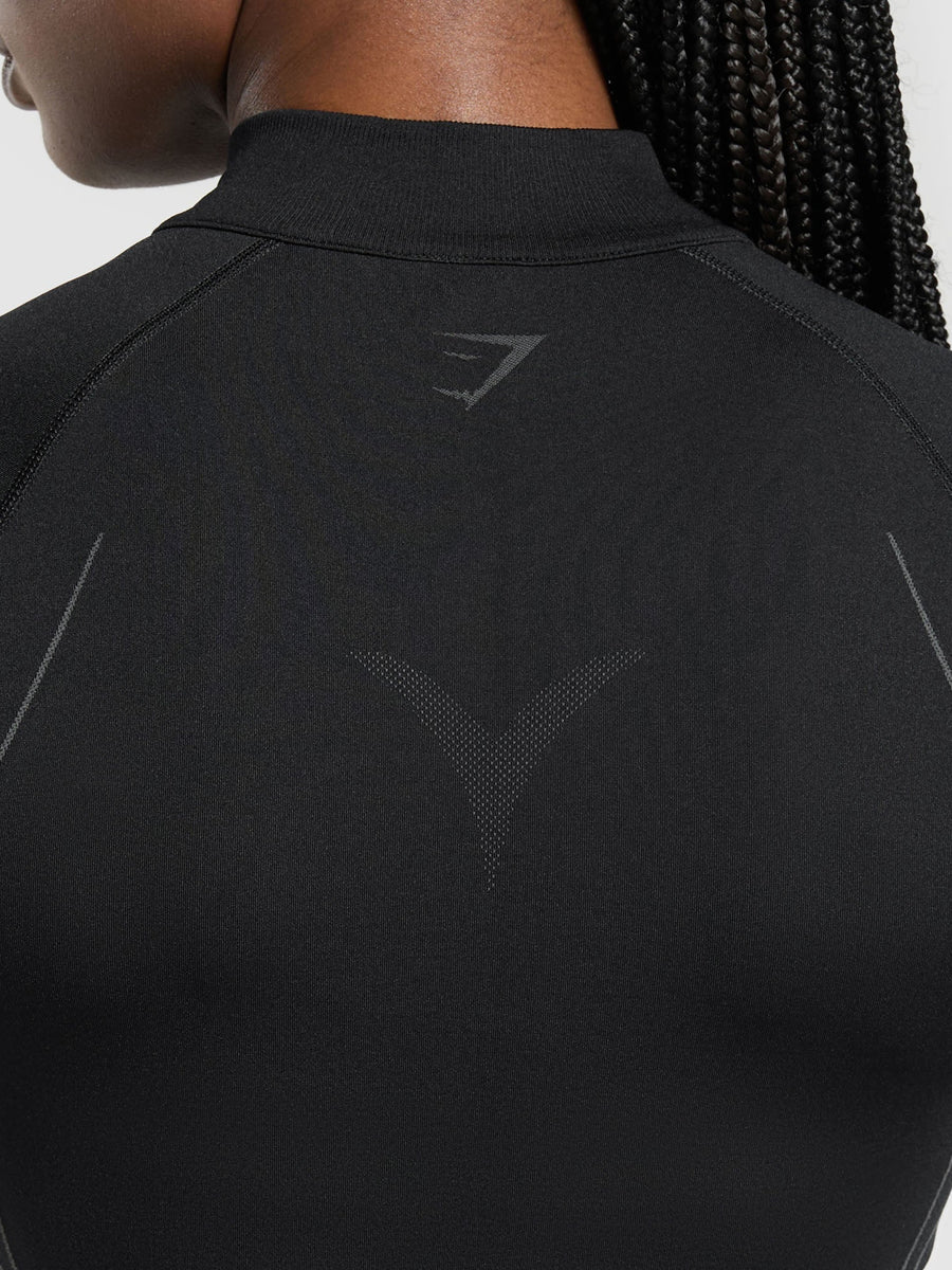 Gymshark Apex Seamless 1/4 Zip Pullover — Black/Graphite Grey — 7