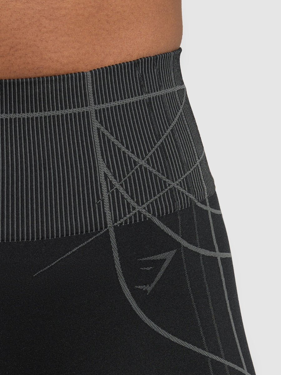 Gymshark Apex Seamless Shorts — Black/Graphite Grey — 6