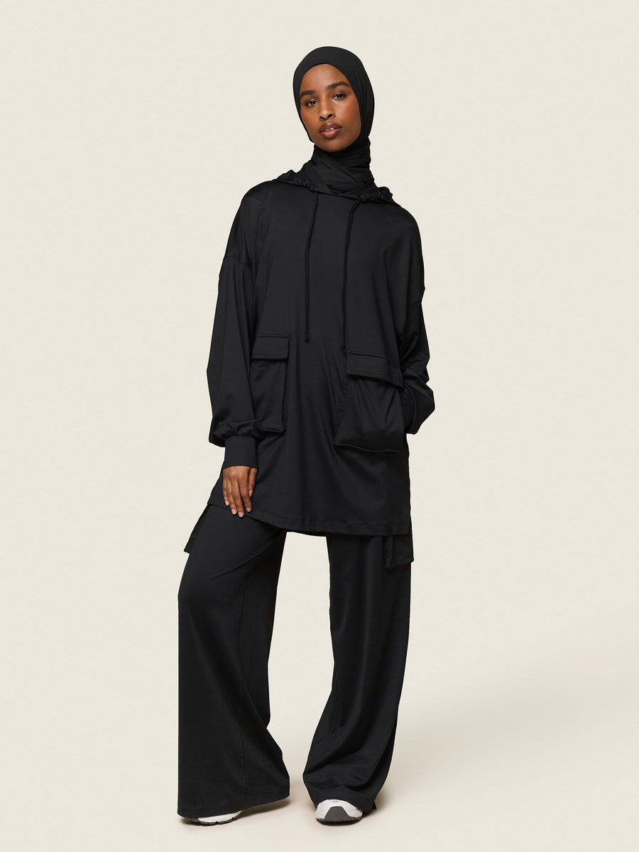 Gymshark x Leana Deeb Oversized Hoodie — Black — 5