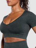 Gymshark Gains Seamless Washed Crop Top — Black — 6