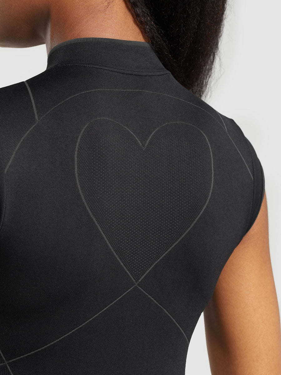 Gymshark Contour Heart Seamless Short Sleeve Top — Black/Asphalt Grey — 6