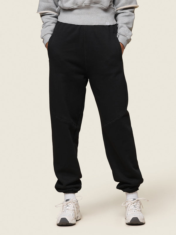 Gymshark x Leana Deeb Oversized Joggers — Black