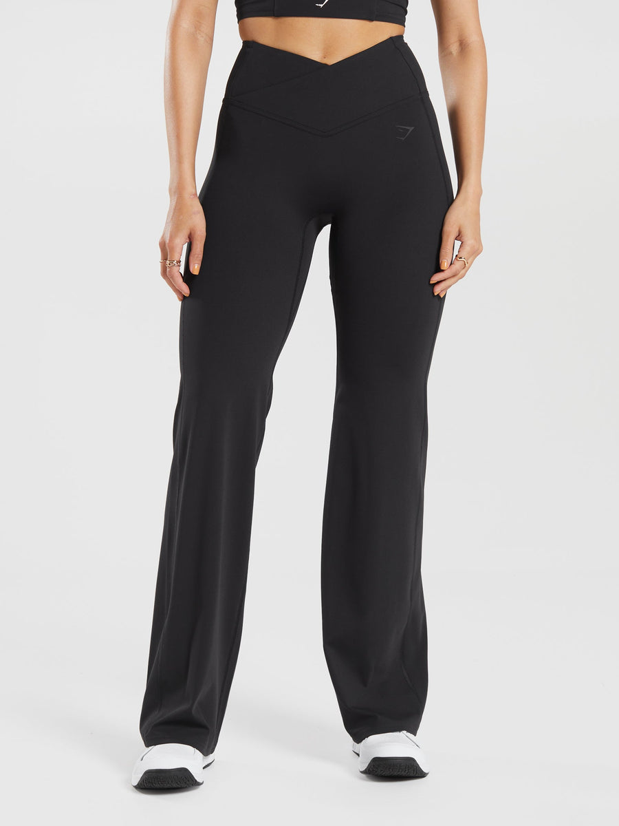 Gymshark Crossover Flared Regular Leggings — Black — 1