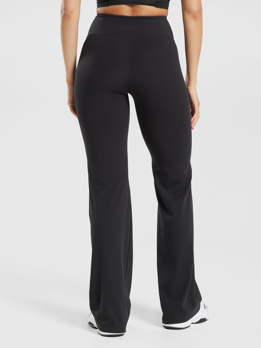 Gymshark Crossover Flared Regular Leggings — Black — 2