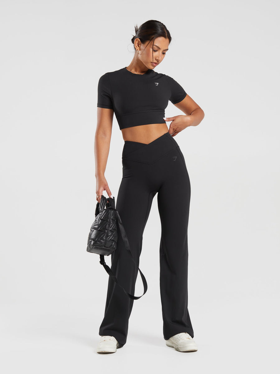 Gymshark Crossover Flared Tall Leggings — Black — 4