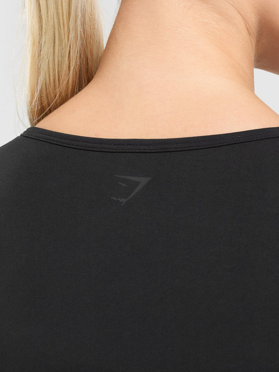 Gymshark Contrast Seamless Crop Top — Black — 7