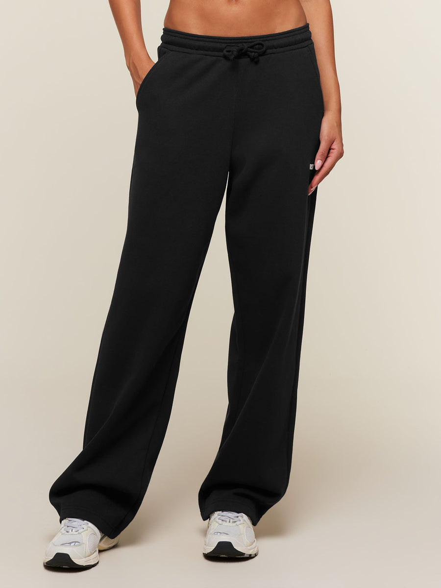 Gymshark Cosy Luxe Straight Leg Tall Joggers — Black — 1