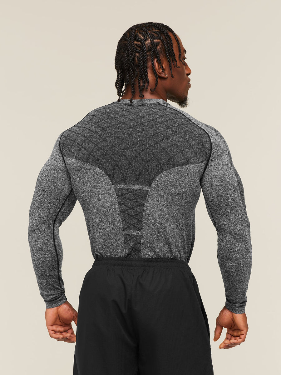 Gymshark Devant Seamless Long Sleeve T-Shirt — Black — 2