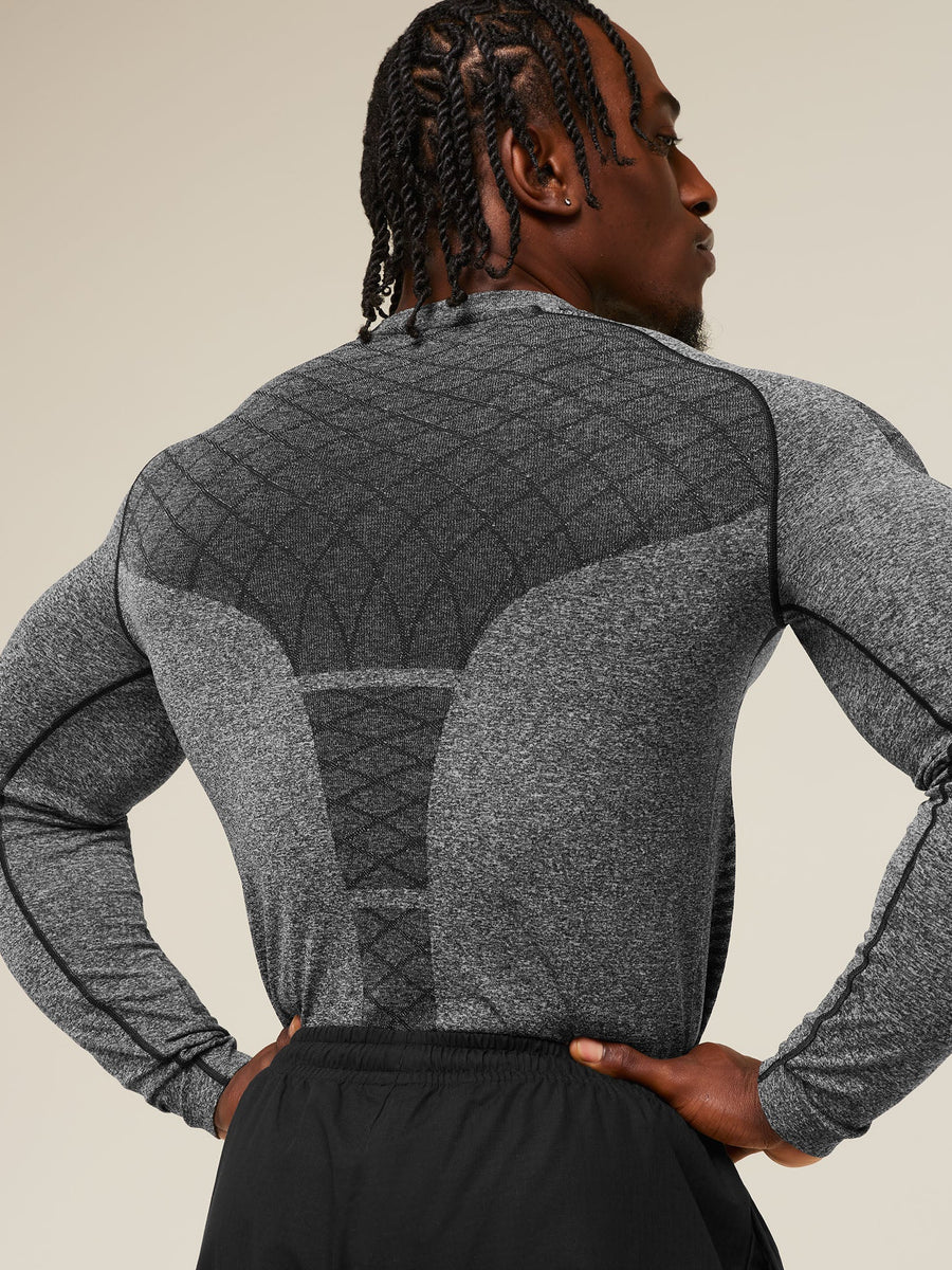 Gymshark Devant Seamless Long Sleeve T-Shirt — Black — 7