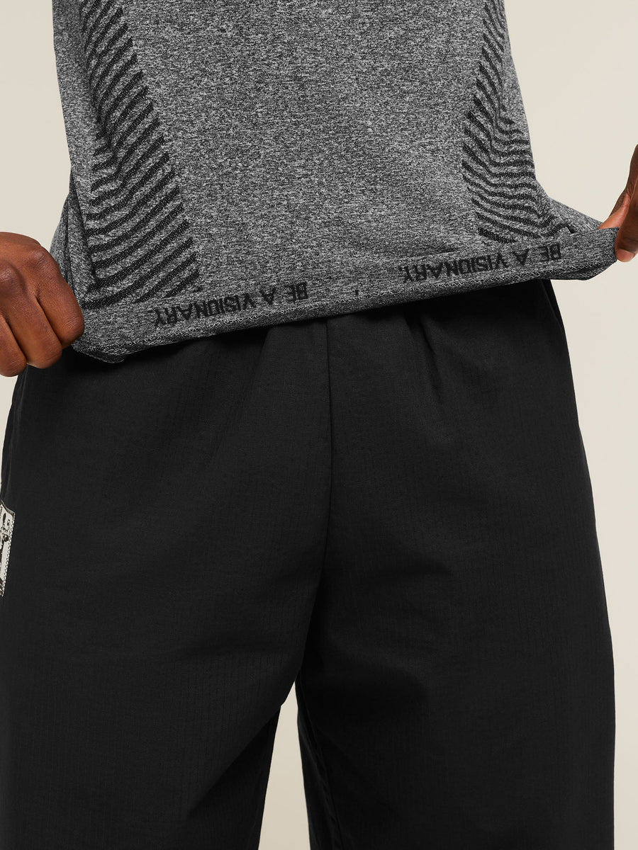 Gymshark Devant Seamless Long Sleeve T-Shirt — Black — 8