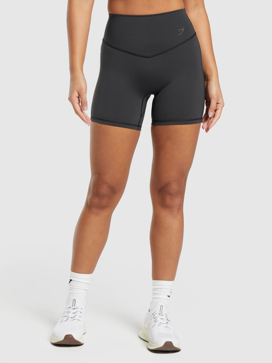 Gymshark Elevate Shorts — Black — 1