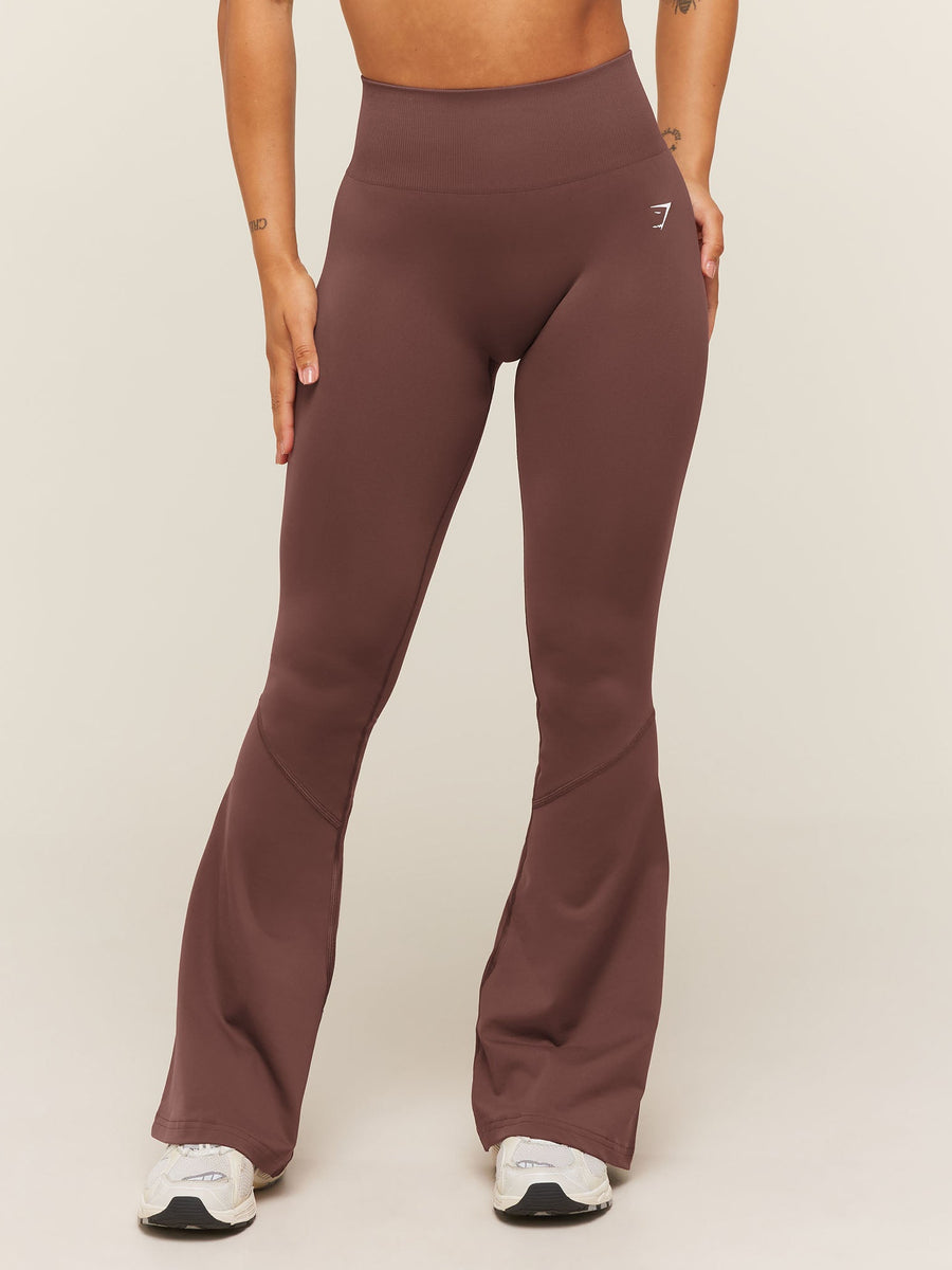 Gymshark Everyday Seamless Flared Leggings — Espresso Brown — 1