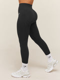 Gymshark Everyday Seamless Leggings — Black — 4