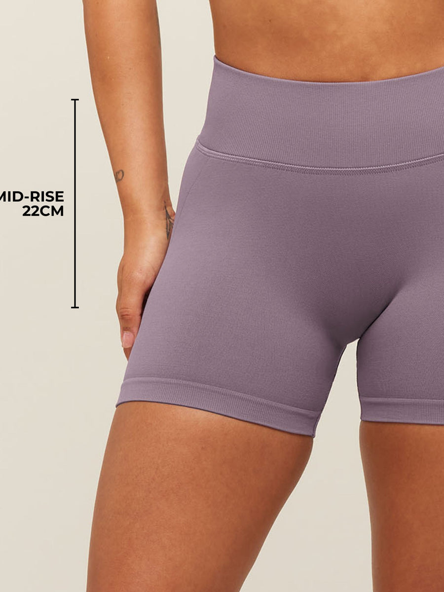 Gymshark Lift Seamless 2.0 Mid-Rise Shorts — Dusk Purple — 4