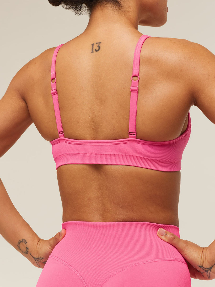 Gymshark Lift Seamless Sports Bra — Physical Pink — 6