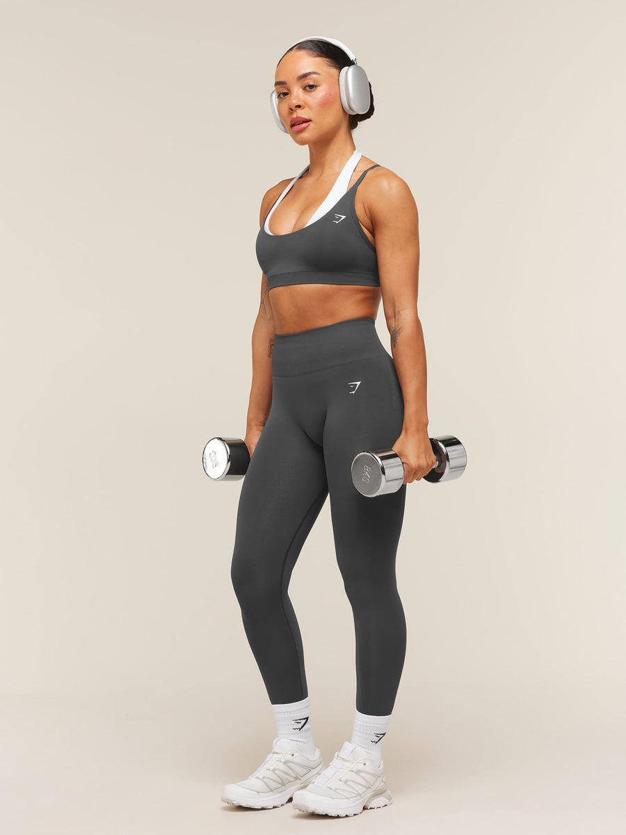 Gymshark Everyday Seamless Racerback Sports Bra — Onyx Grey — 4