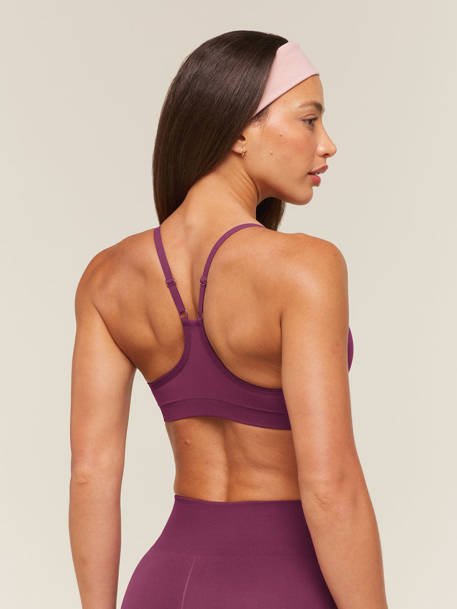 Gymshark Everyday Seamless Racerback Sports Bra — Strength Pink — 2