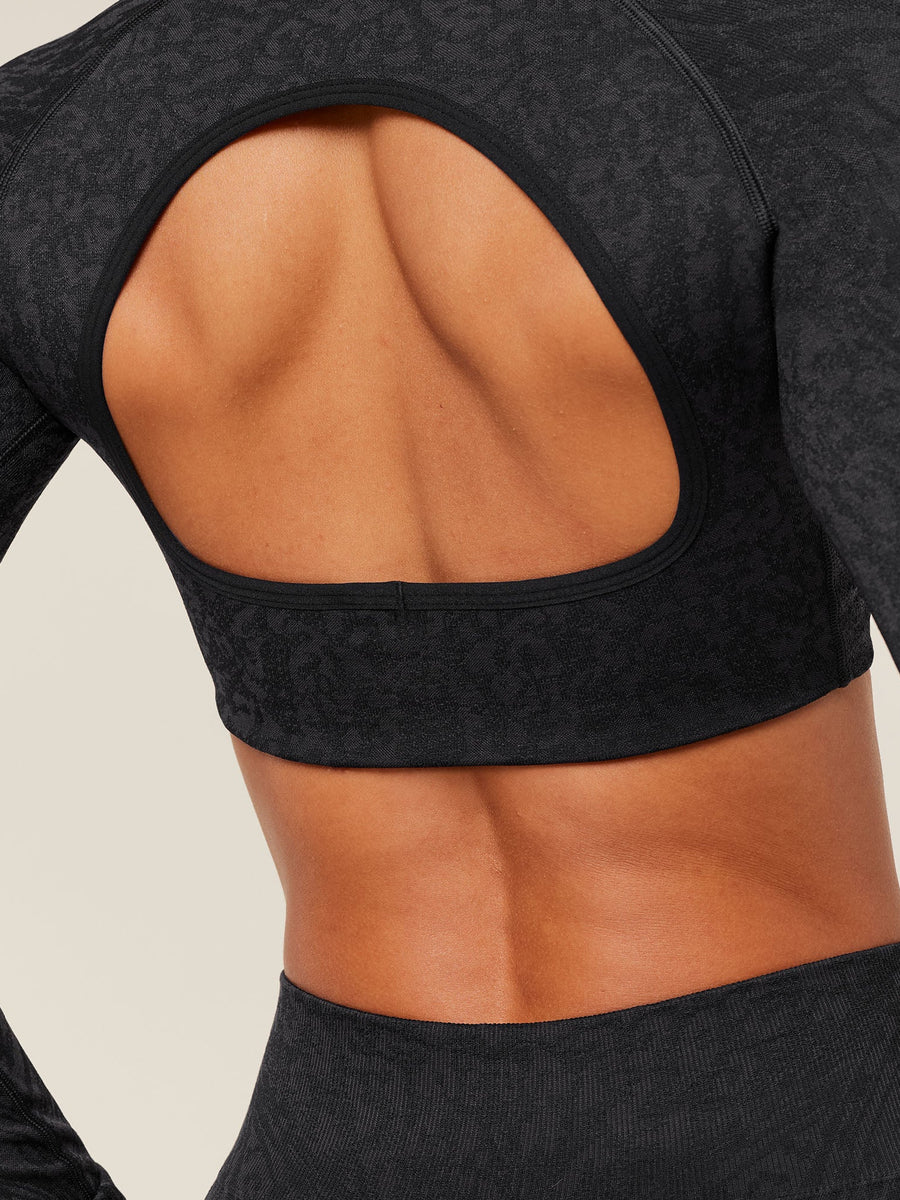 Gymshark Adapt Animal X Whitney Long Sleeve Crop Top — Black/Asphalt Grey — 6