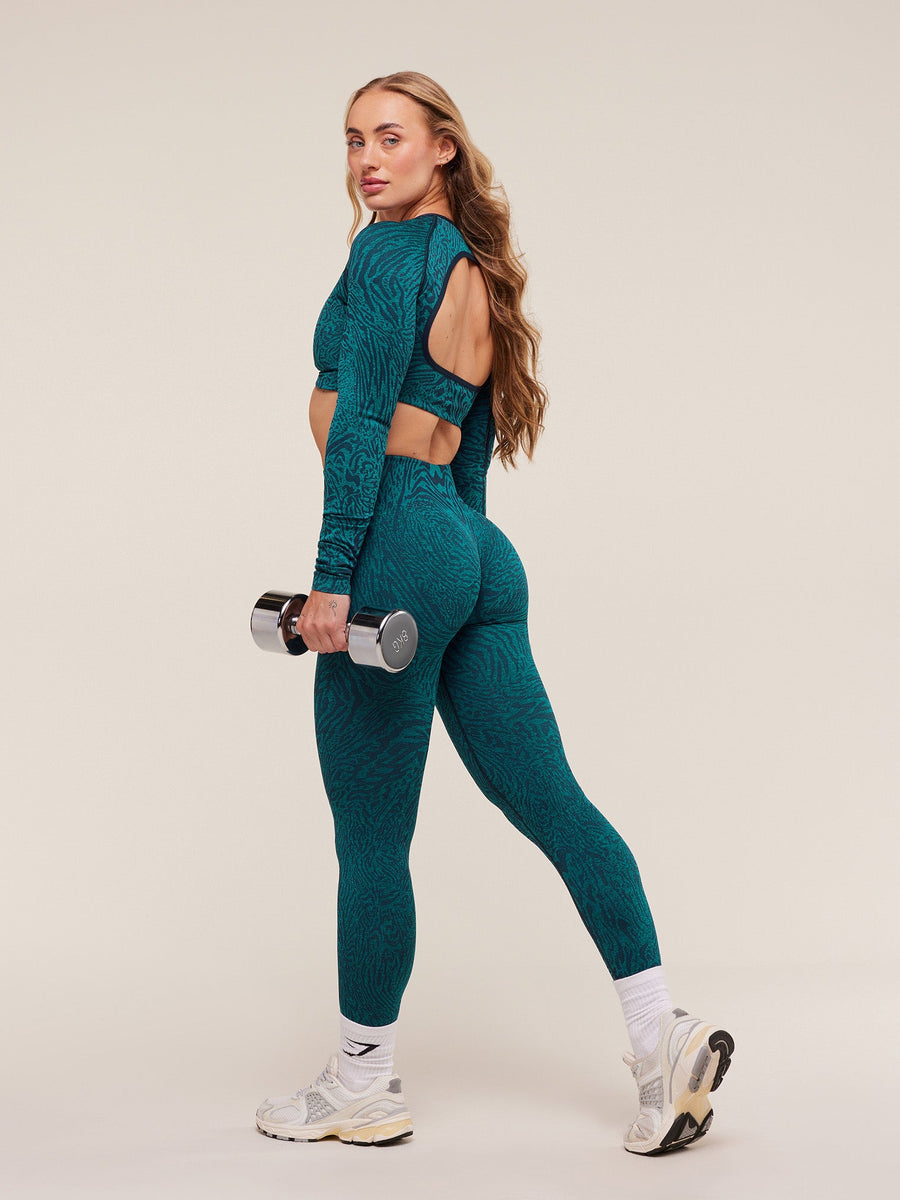 Gymshark Adapt Animal Seamless Leggings — Navy/Brand Blue — 4