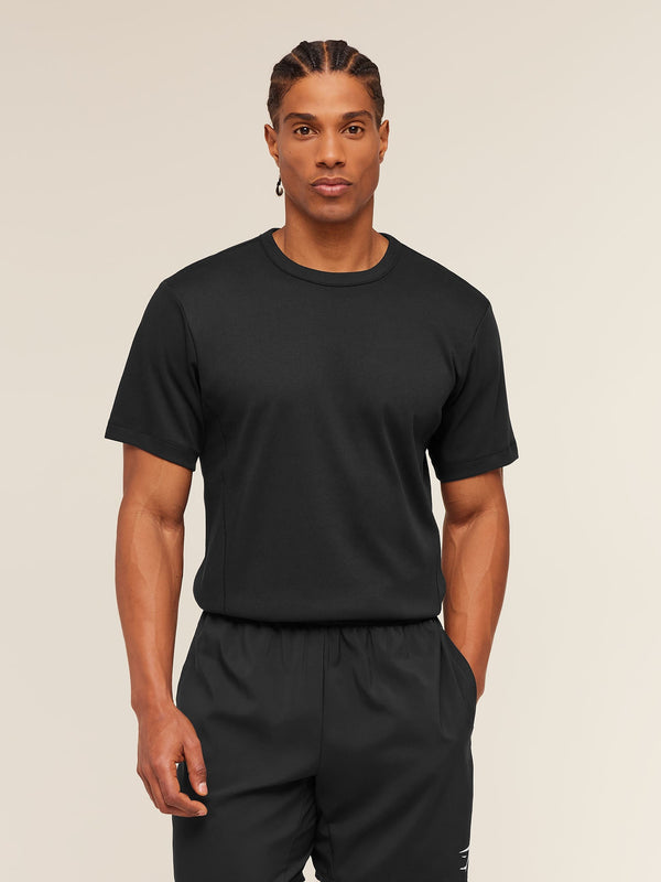 Gymshark Off Duty T-Shirt — Black