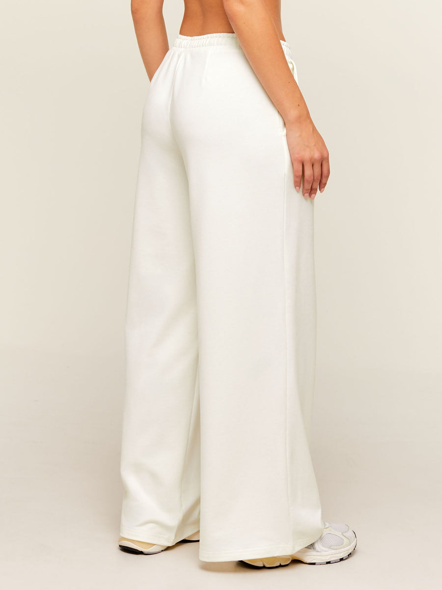 Gymshark Lightweight Wide Leg Pants Regular — Soft White — 3