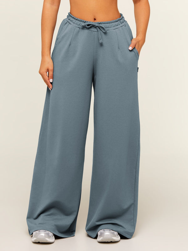 Gymshark Lightweight Wide Leg Pant Short — Iron Blue