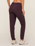 Gymshark Everyday Woven Pants — Cherry Purple — 2