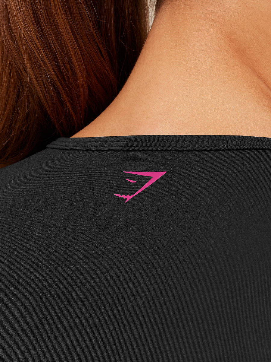 Gymshark Everyday Seamless Graphic Short Sleeve Top — Black — 6