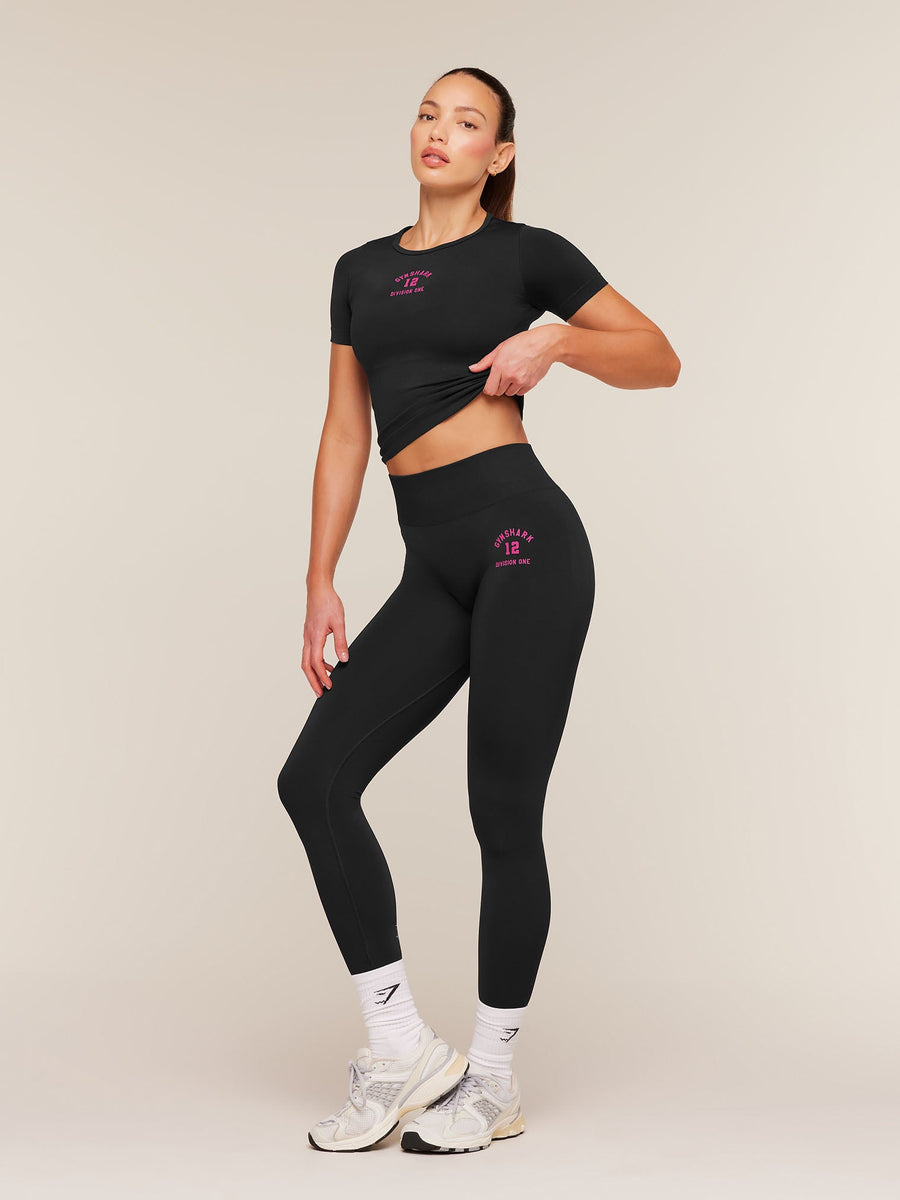 Gymshark Everyday Seamless Graphic Short Sleeve Top — Black — 4