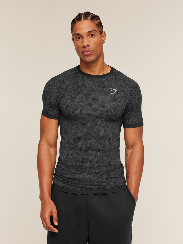 Gymshark Geo Seamless Grid T-Shirt — Black/Smokey Grey