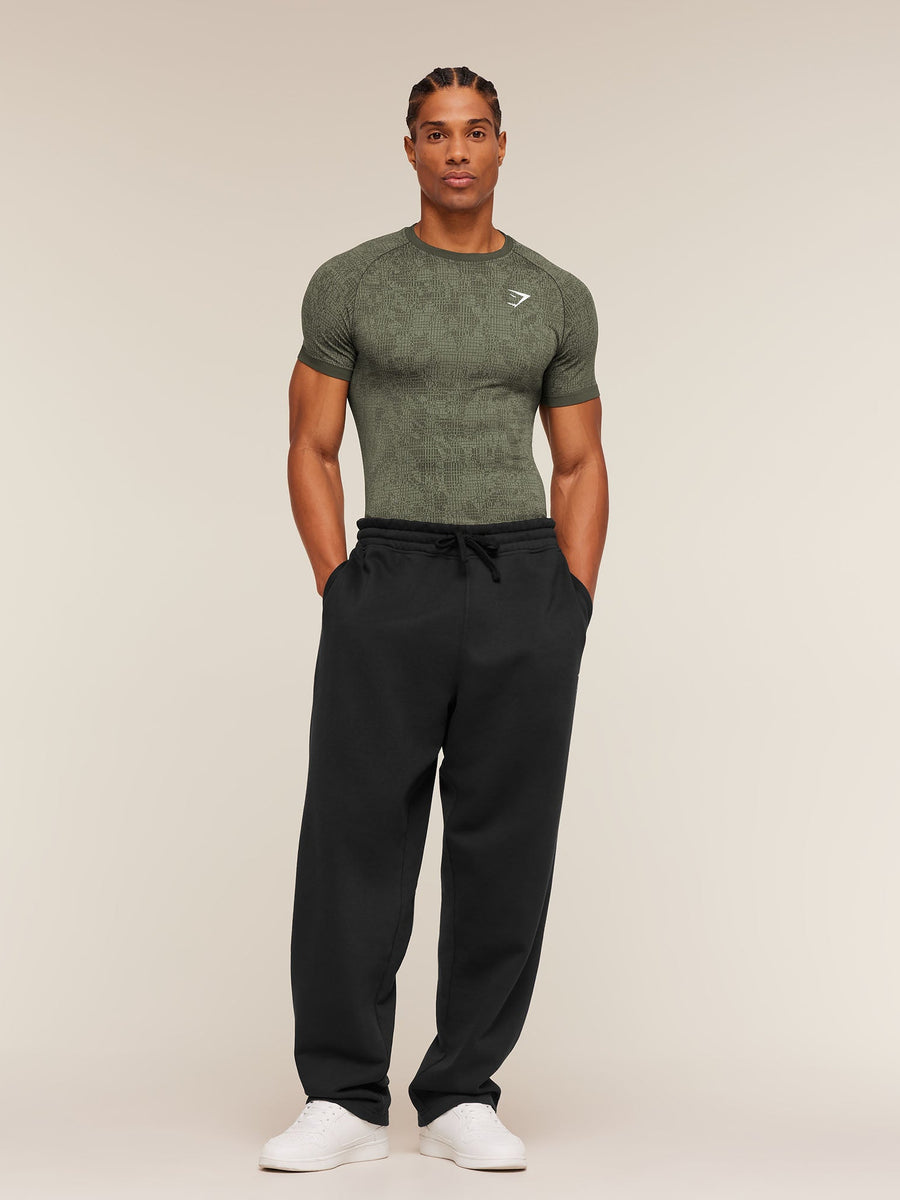 Gymshark Geo Seamless Grid T-Shirt — Strength Green/Haze Green — 5