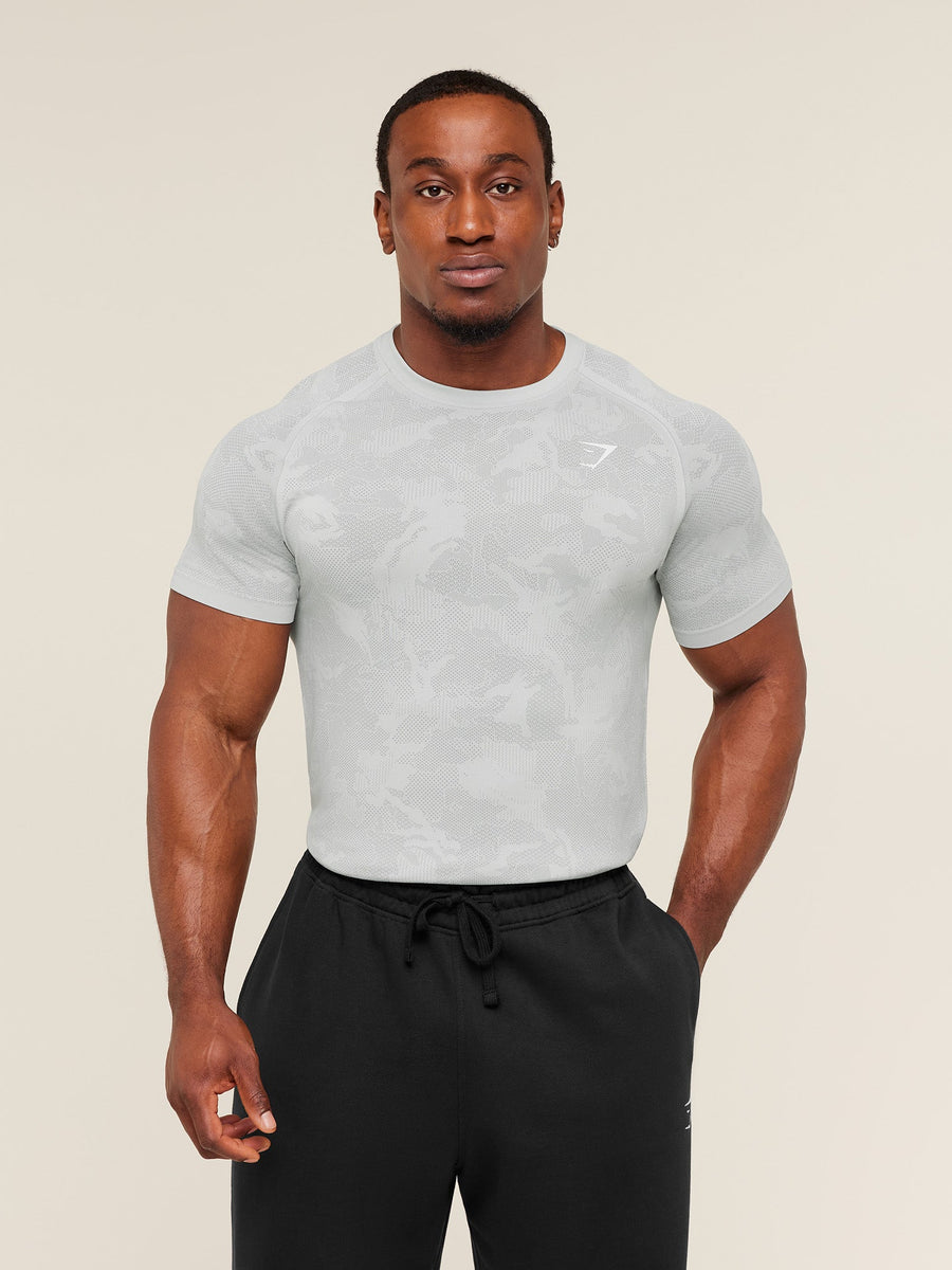 Gymshark Geo Seamless T-Shirt — Light Grey/Smokey Grey — 1