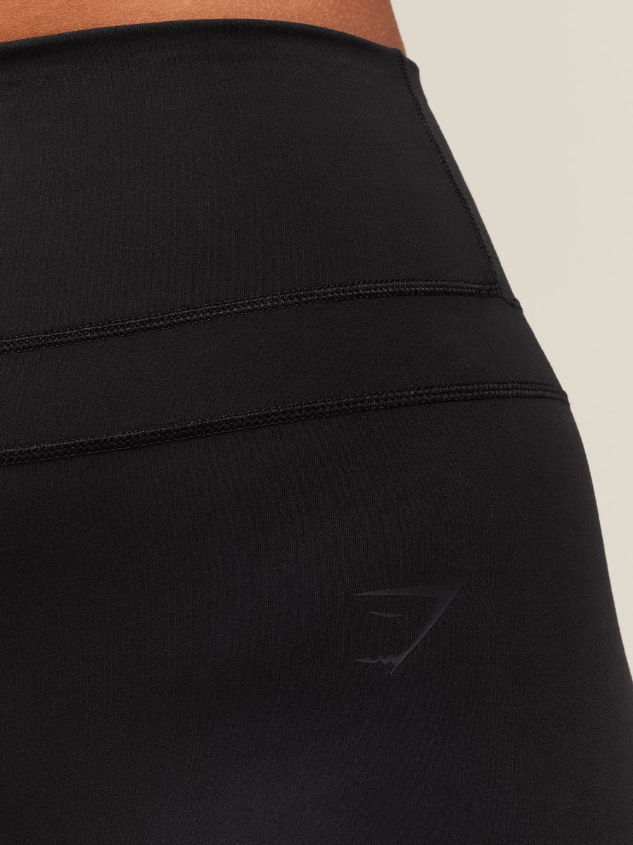 Gymshark Whitney Short Flared Legging — Black — 6
