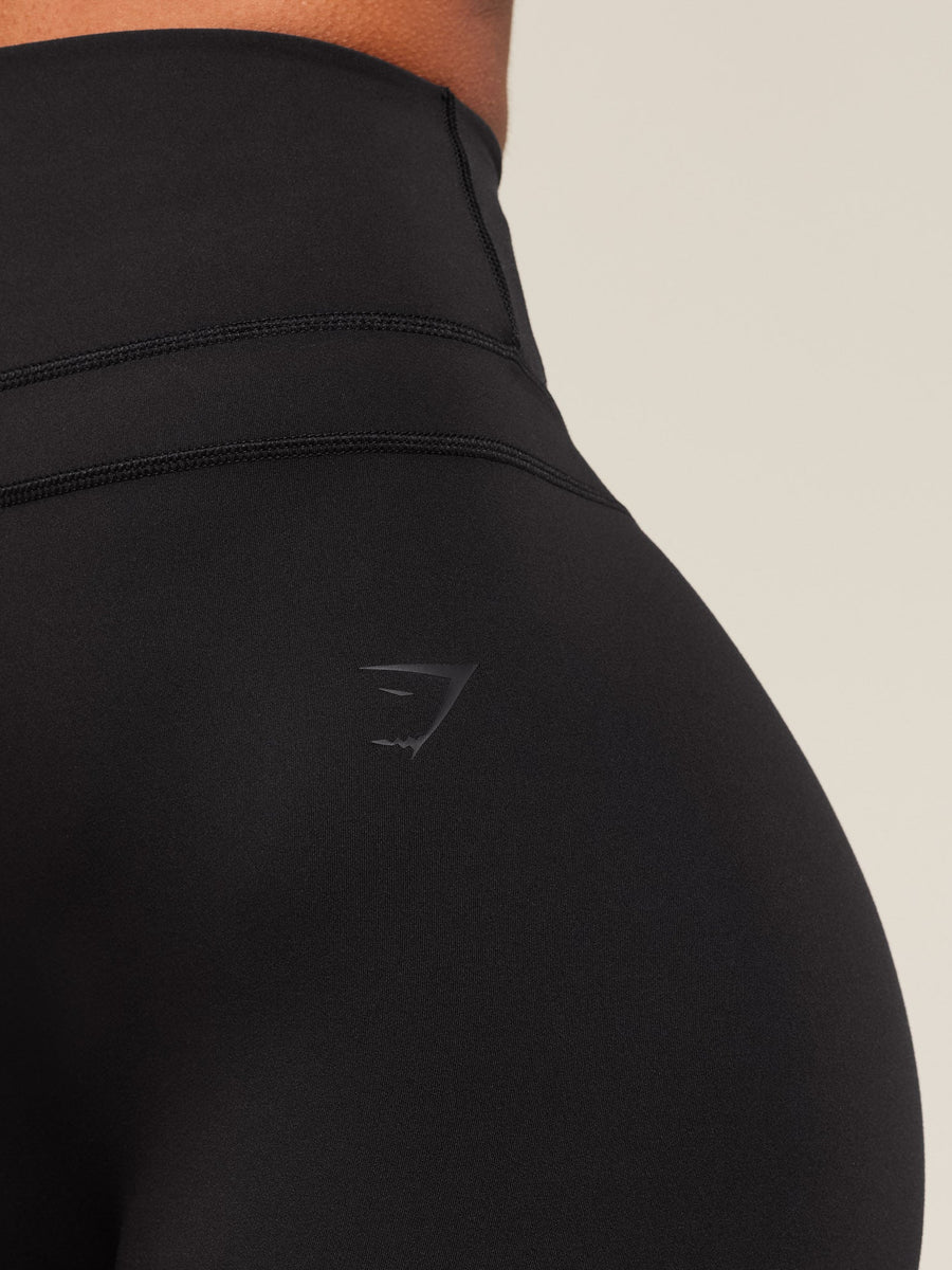 Gymshark Whitney Tall Flared Legging — Black — 6