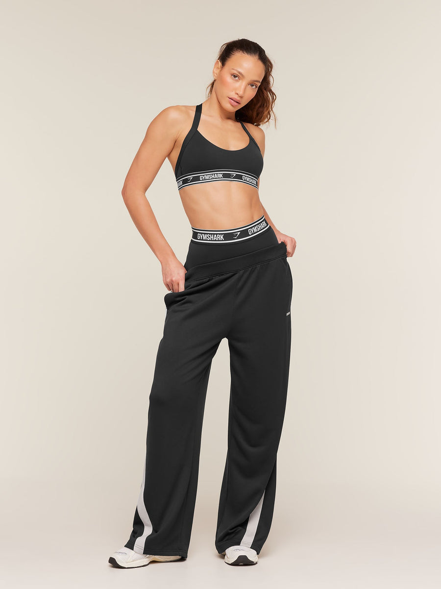 Gymshark Light Support Halter Neck Logo Sports Bra — Black — 4