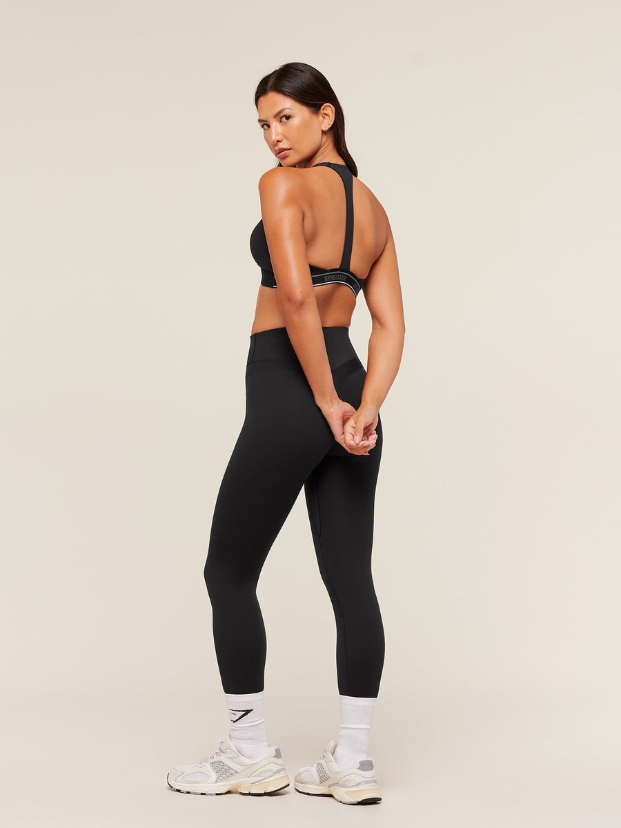 Gymshark Plunge Sports Bra — Black — 4