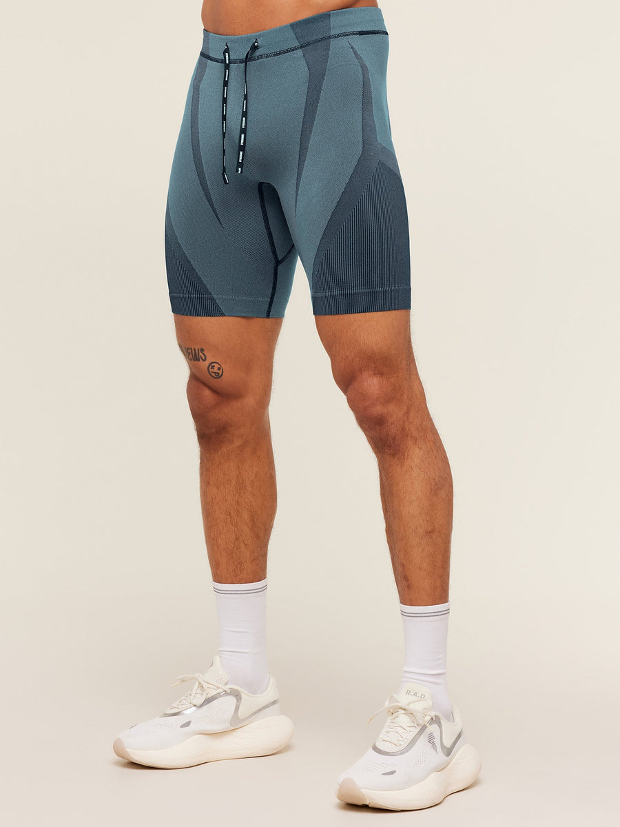 Gymshark Seamless Running Half Tight — Stealth Blue /  Storm Blue — 3