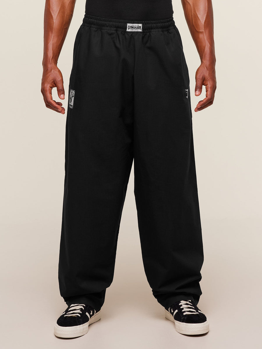 Gymshark Straight Leg Pumper Pants — Black — 1