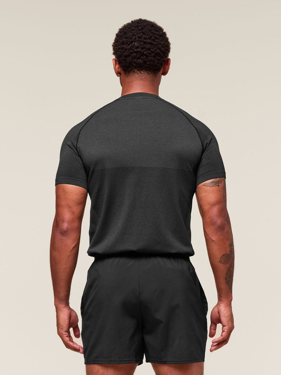 Gymshark Vital Seamless T-Shirt — Black/Silhouette Grey — 2